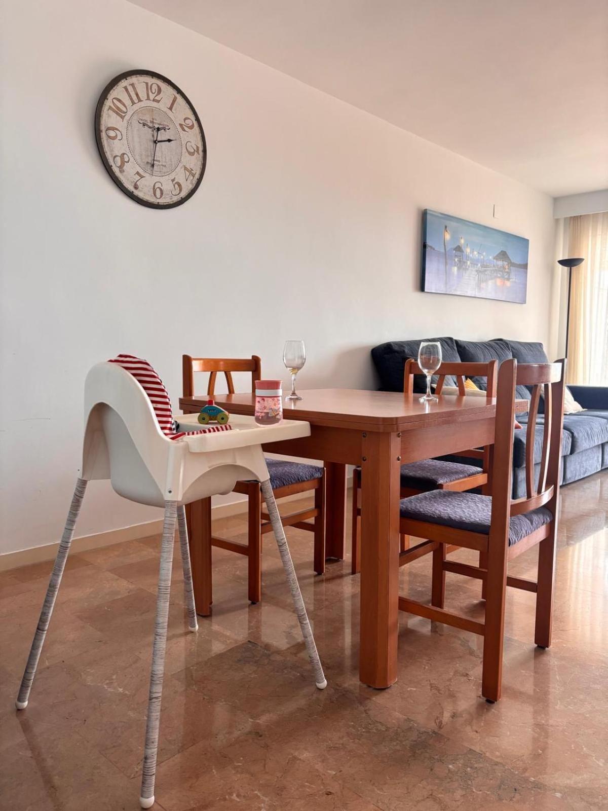 Apartment Direkt Am Strand Бланес Экстерьер фото